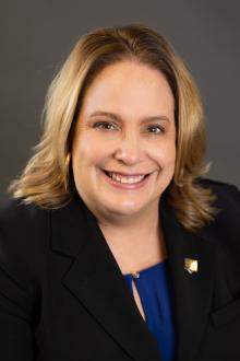 Photo of Valerie Huhn