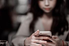 help for anorexia image